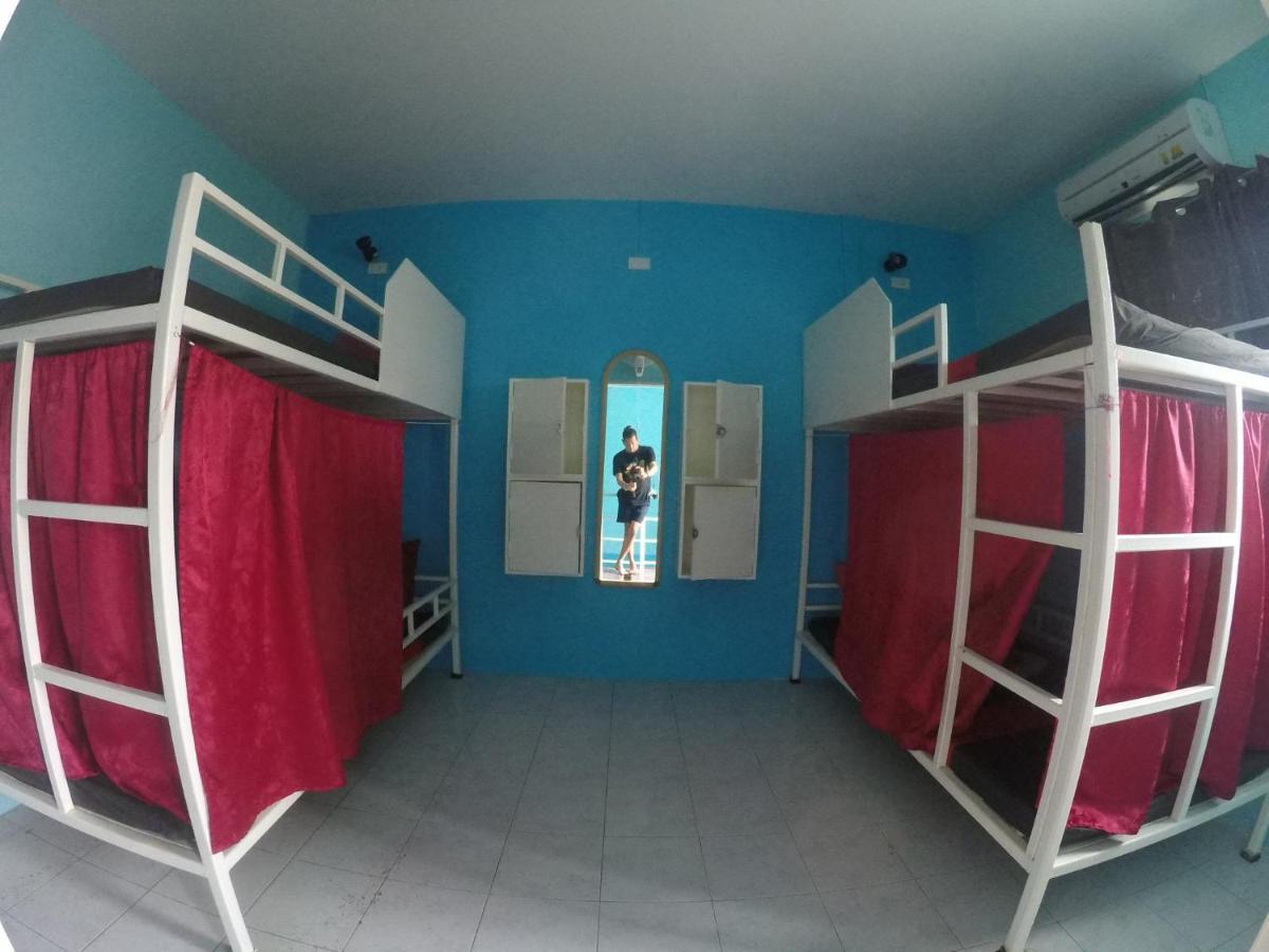 Rehab Hostel Phi Phi Don Exterior foto